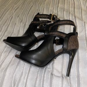 Michael Kors Signature open toe booties